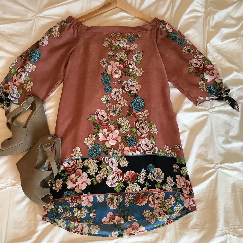 Off the Shoulder Pink Floral Dress